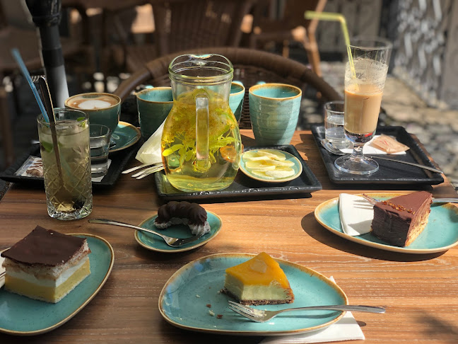 Opinii despre Cukrkandel Patisserie în Banská Štiavnica - Gastronómia a pohostinstvo