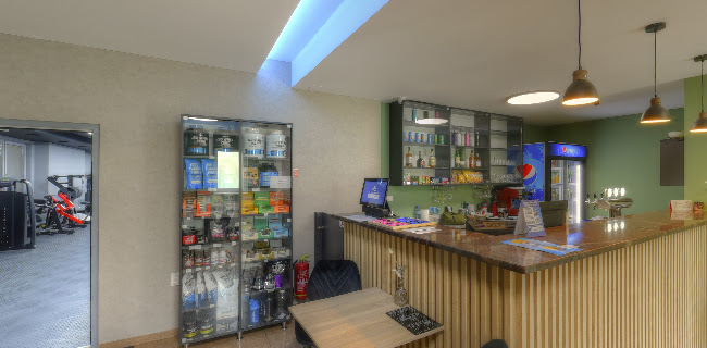 Opinii despre Topľa - kaviareň , bowling a detské interiérové ihrisko în Hanušovce nad Topľou - Gastronómia a pohostinstvo