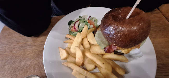 Opinii despre Stránske Medvede • Grill & pub în Martin - Gastronómia a pohostinstvo