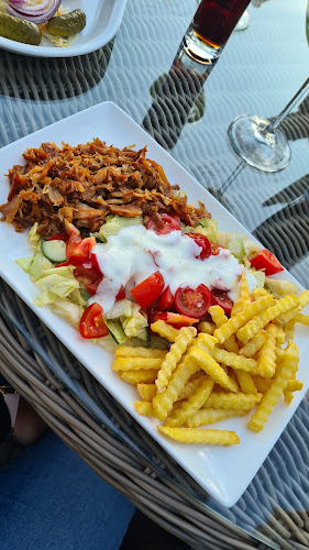 Opinii despre Reštaurácia a Penzión Modrá Ryba în Chľaba - Gastronómia a pohostinstvo