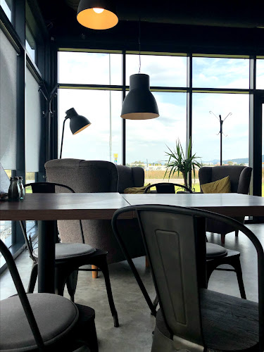 Yellow Point Bistro - Dubnica nad Váhom