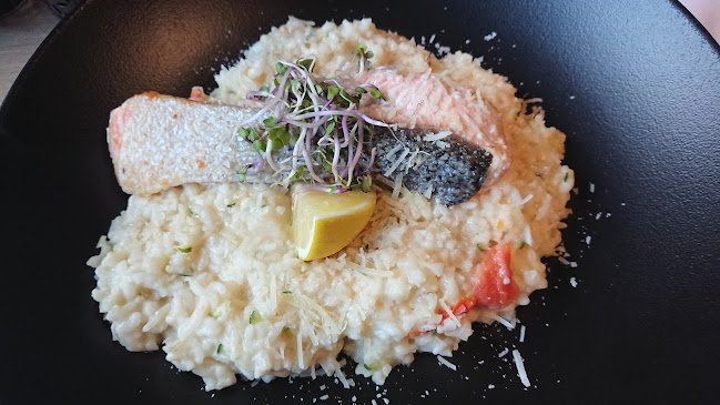 Opinii despre Frais restaurant, coctails, vine în Banská Bystrica - Gastronómia a pohostinstvo