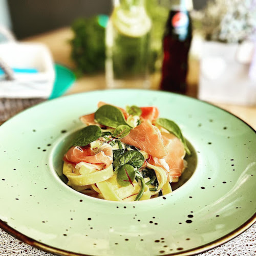 O päť minút u Evelyn