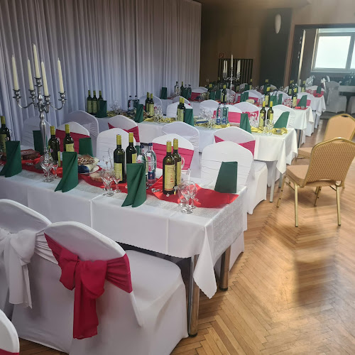 Reštaurácia na fare - Gastronómia a pohostinstvo