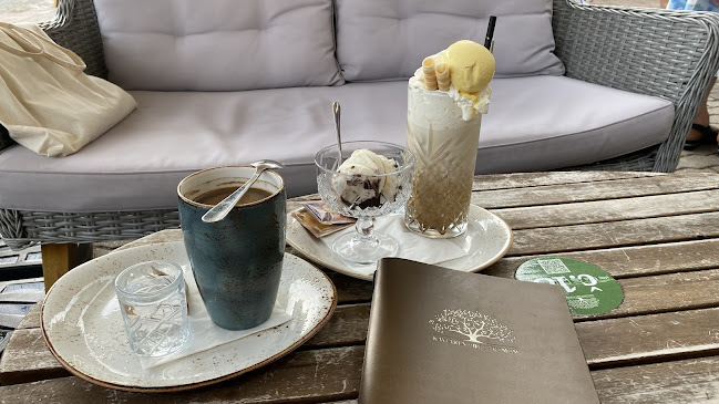 Comentarii opinii despre Kaviareň pod stromom