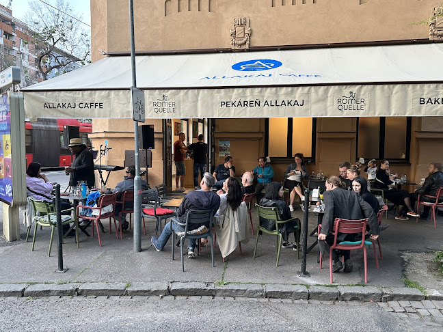 BAKERY & CAFFÉ ALLAKAJ