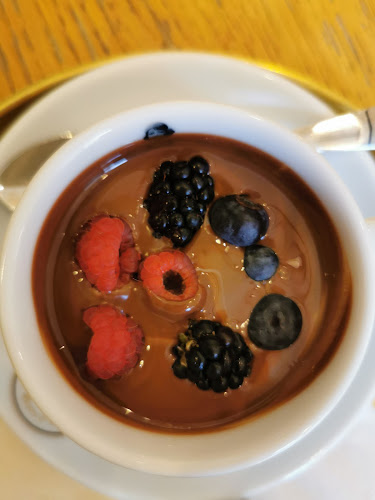 Opinii despre MONDIEU FRANCHISÉ No. 1 în Staré Mesto - Gastronómia a pohostinstvo