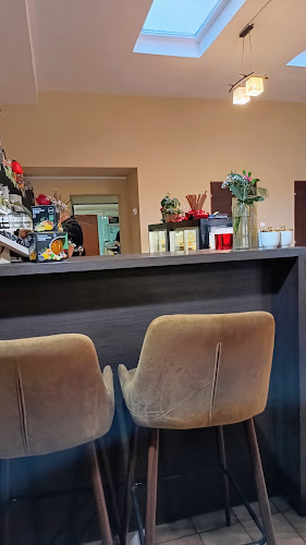 Opinii despre Cukráreň a kaviareň Motýľ în Detva - Gastronómia a pohostinstvo