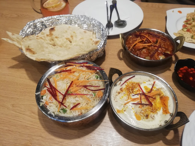 Námestie sv. Anny 360/10, 911 01 Trenčín