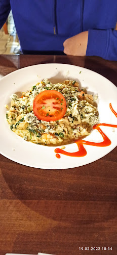 Pizza Hont - Gastronómia a pohostinstvo