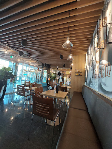 Opinii despre Kaféum în Staré Mesto - Gastronómia a pohostinstvo