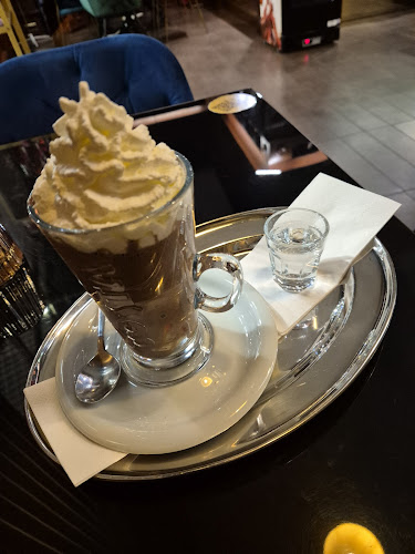 Comentarii opinii despre ROYAL COFFEE - COSTA