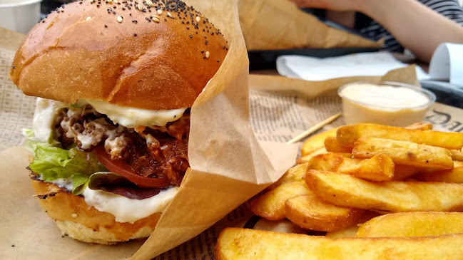 Davaj Het - Bystrický lokál - Banská Bystrica