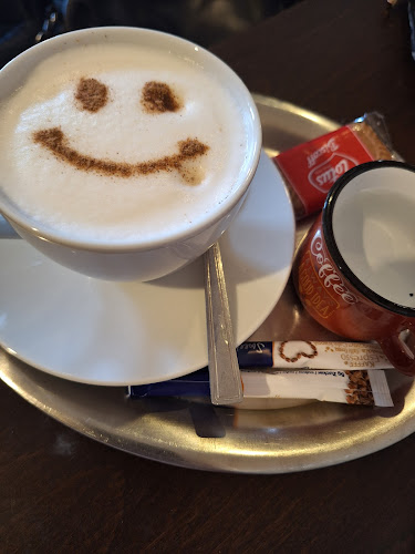 Opinii despre Cafe Columbus în Šurany - Gastronómia a pohostinstvo