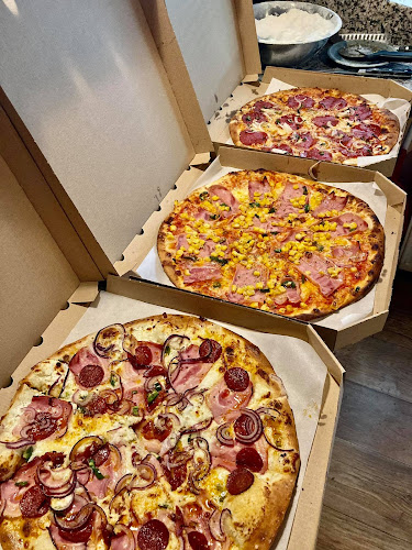 Comentarii opinii despre Daniels Pub & Restaurant