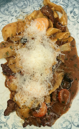 Opinii despre Gatto Matto Rusovce în Rusovce - Gastronómia a pohostinstvo