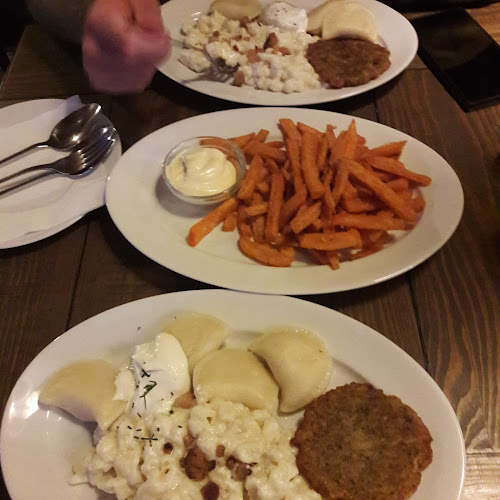 Opinii despre 100P BAR în Rožňava - Gastronómia a pohostinstvo