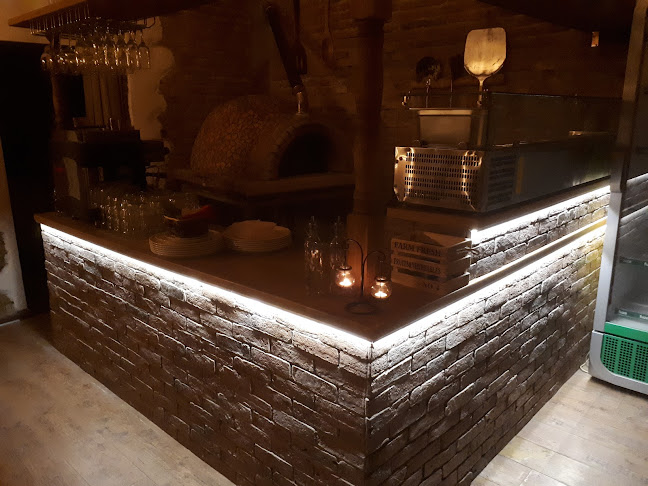 Comentarii opinii despre La Strega Pizzeria - Pizza Napoletana