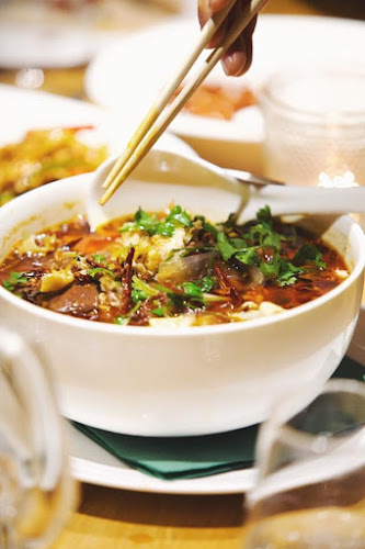 Opinii despre Jasmin în Bratislava - Gastronómia a pohostinstvo