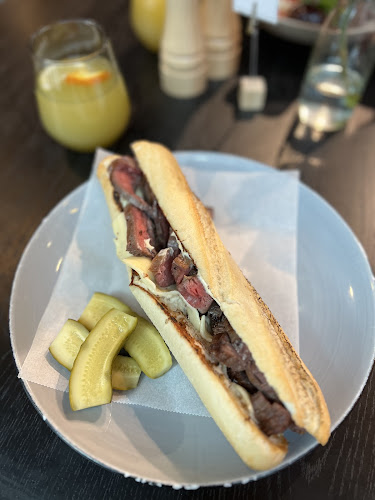 Opinii despre Kubis The Nook în Bratislava - Gastronómia a pohostinstvo