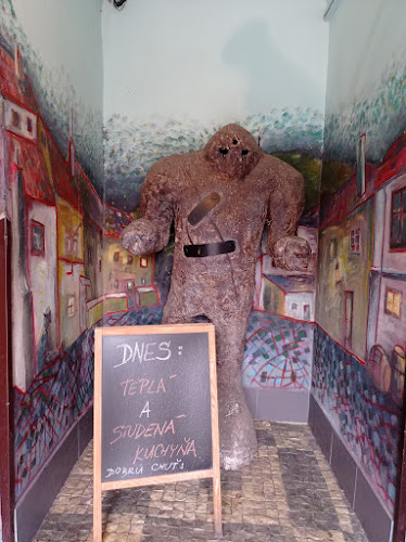 15, Dominikánske námestie 592, 040 01 Staré Mesto