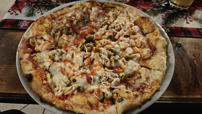 Colombiana - bar, pizza, restaurant