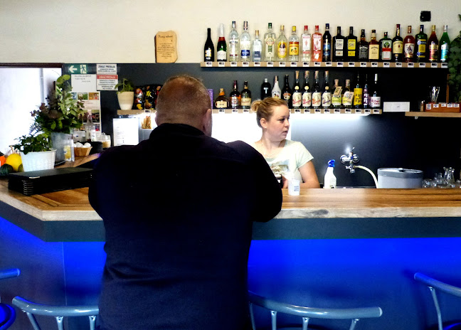 Pizza-House - Gastronómia a pohostinstvo