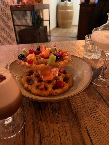 Námestie SNP 1, 811 06 Bratislava