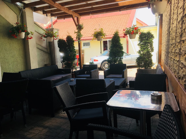 Opinii despre Santtos caffee&bar în Zvolen - Gastronómia a pohostinstvo