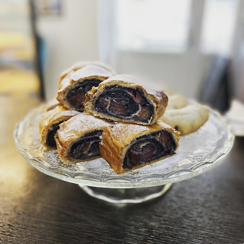 Opinii despre Kuuts Turzovka sk în Turzovka - Gastronómia a pohostinstvo