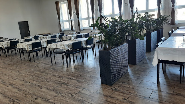 Štúrova 40/72, 949 01 Nitra