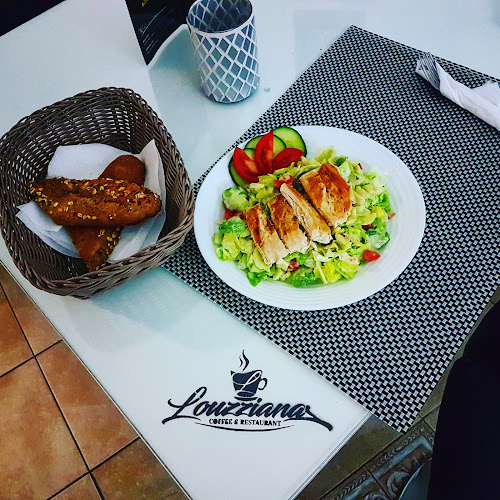 LOUZZIANA coffee bar & restaurant