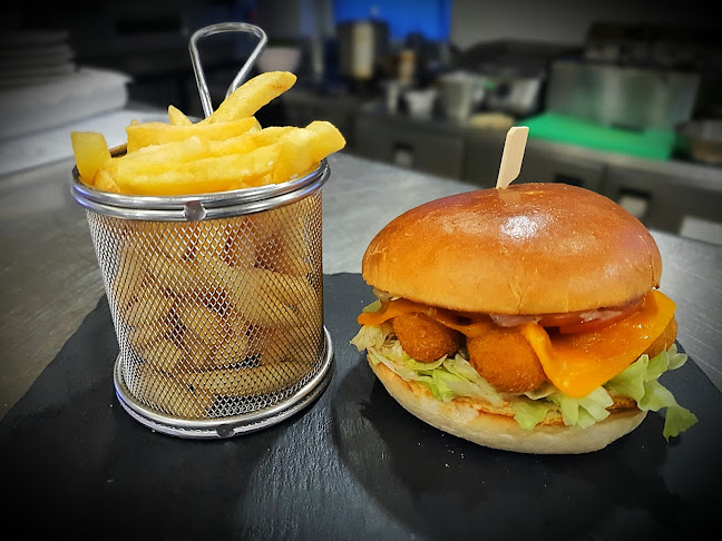 BÁZIS Restaurant & Pizzeria