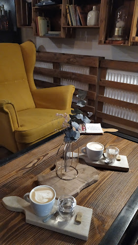 Comentarii opinii despre ZUAMI CAFFE