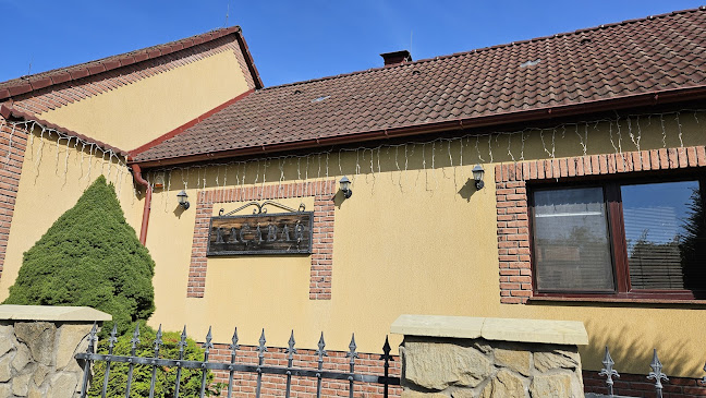 Kačabar - Gastronómia a pohostinstvo