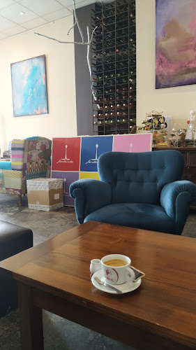 Hálkova 392, 831 03 Bratislava