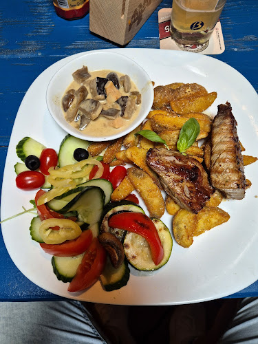 Opinii despre La Cucaracha în Solivar - Gastronómia a pohostinstvo