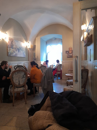 Hlavná 34, 917 01 Trnava