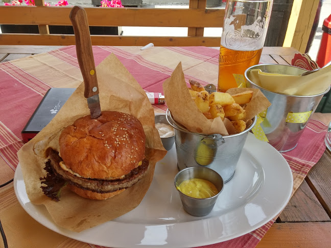 NajVac Palac - Gastronómia a pohostinstvo