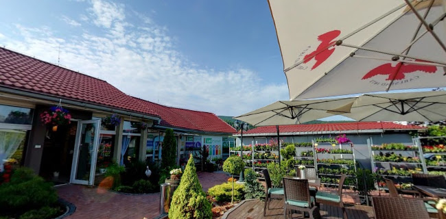 Garden cafe - Maškrtná Katka - Malé Uherce