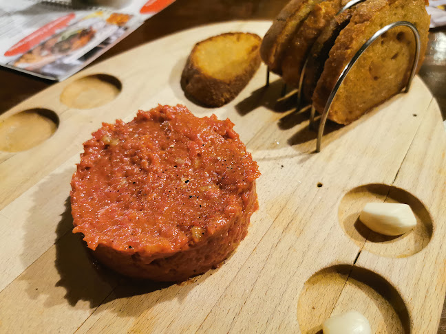 Country Saloon - Gastronómia a pohostinstvo