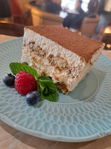 Podzámska 42, 940 02 Nové Zámky