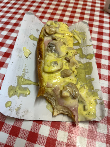 Erzetko - Gastronómia a pohostinstvo