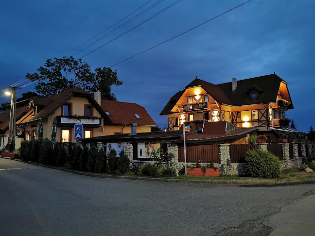 Ricky Coffee, Stará Lesná