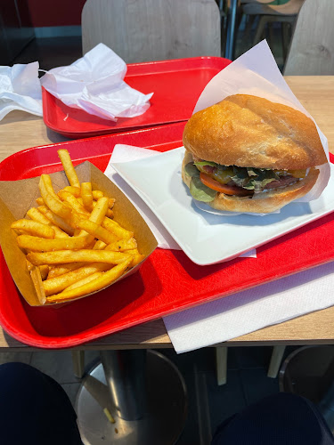 17. novembra 95501, 955 01 Topoľčany