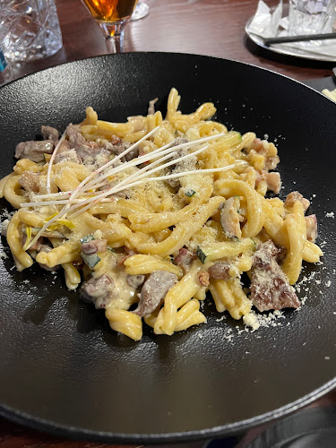 Emporio restaurant&pizza - Gastronómia a pohostinstvo