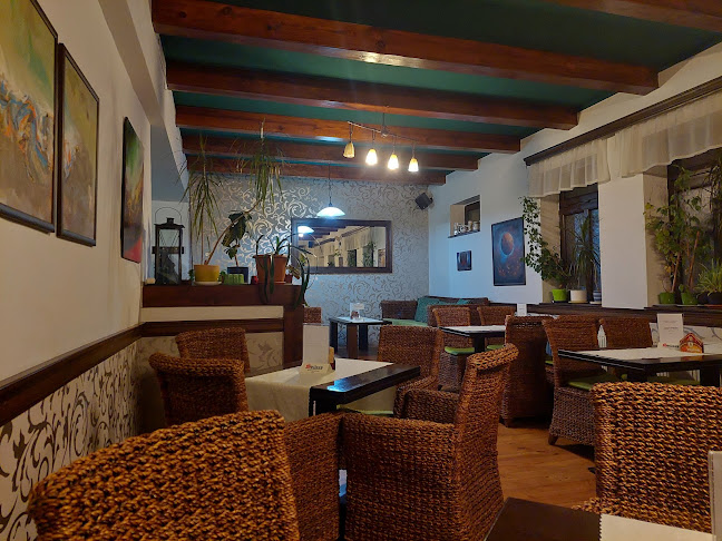 Reštaurácia Kvetná - Šaca