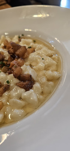 Sabinovská 7, 831 04 Bratislava