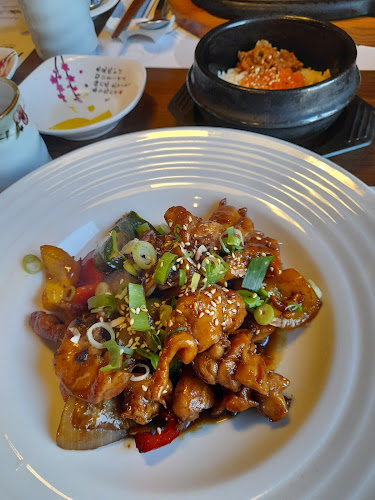 Zlaté piesky-areál Bratislava, Cesta na Senec 12, 831 01 Bratislava