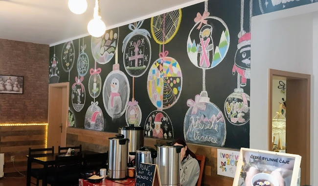 Opinii despre Kaviareň v Žilinskom lesoparku în Žilina - Gastronómia a pohostinstvo